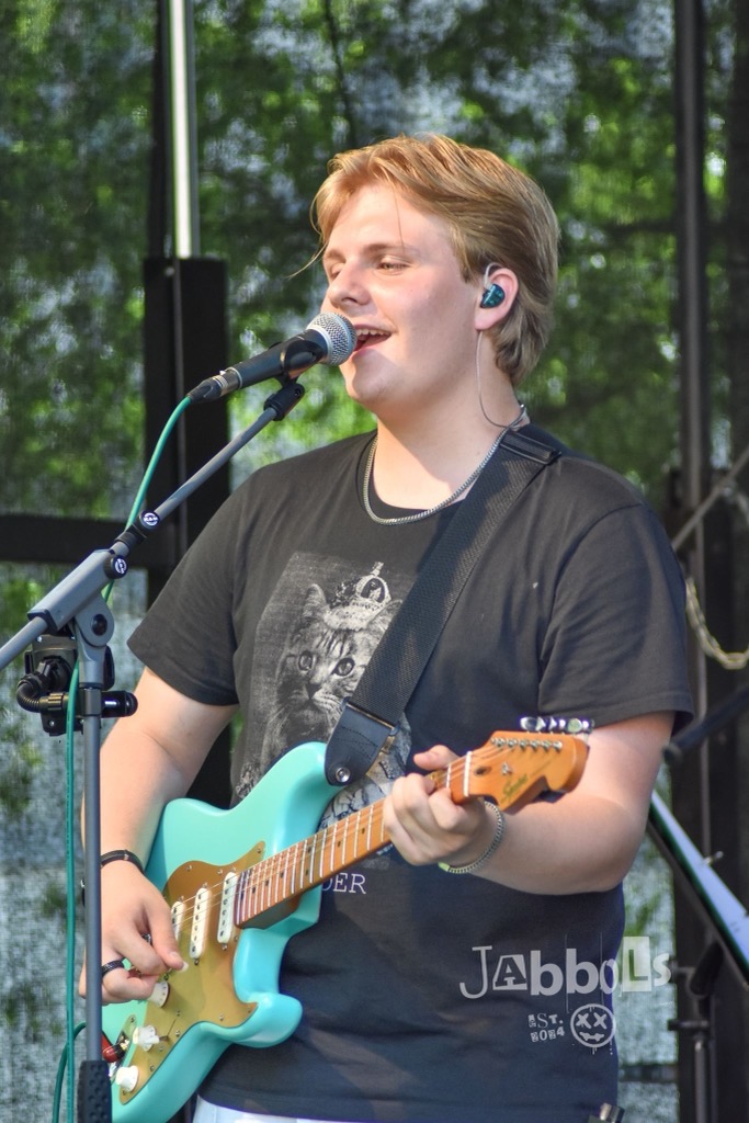 250214037Jabbols1015dig