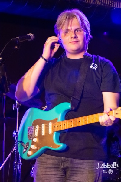 RAW_0236%20%281%29_wasserzeichen_bildgröße%20ändern